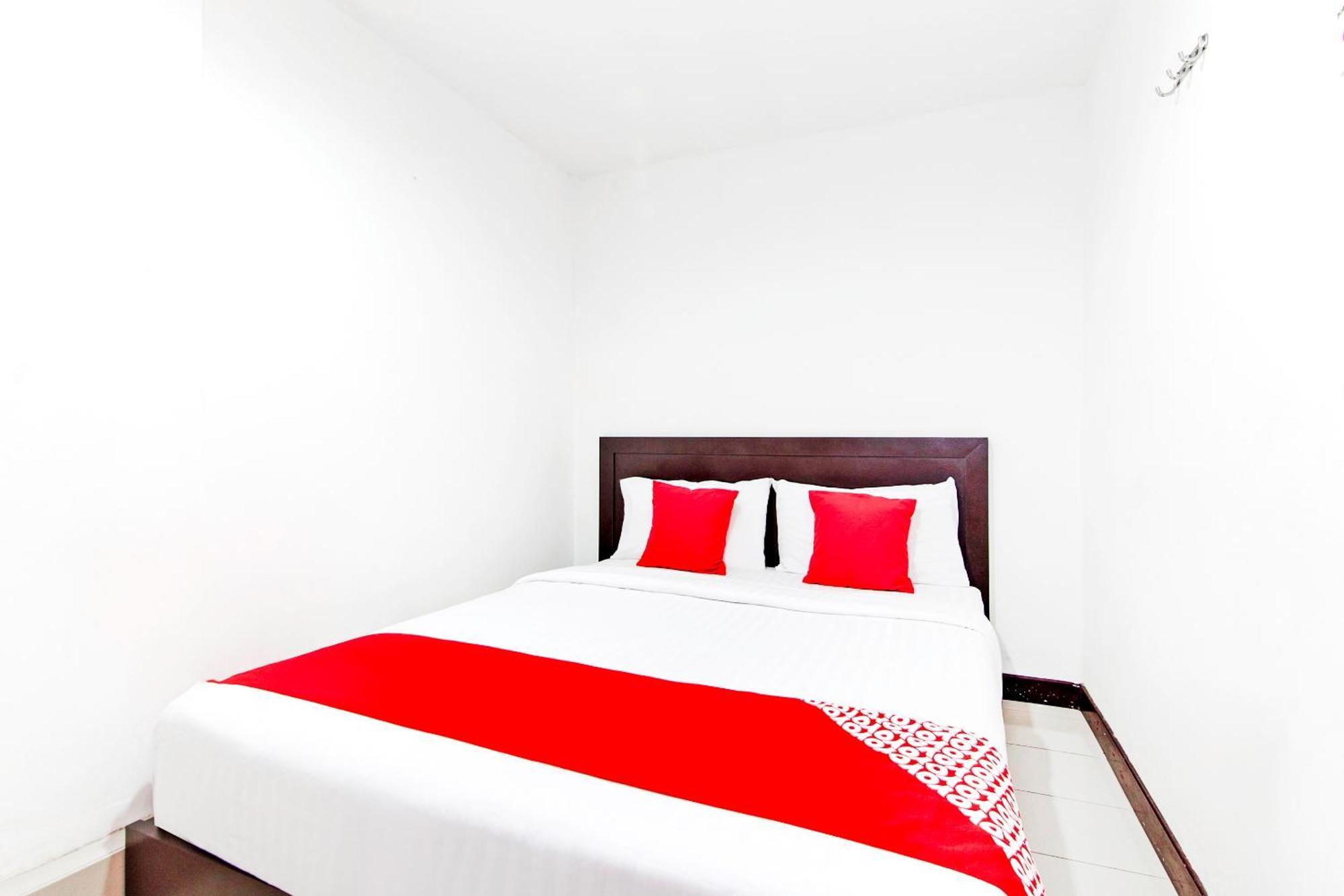 Super Oyo 321 Hotel D'Elegant — Photos 3